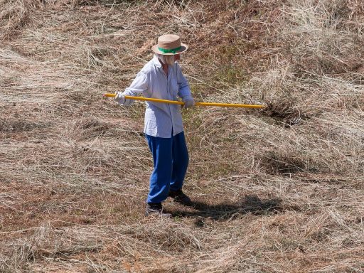 Persoon die zweet in extreme zomerhitte buiten